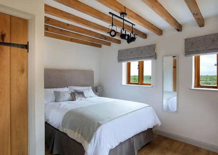 Hastings Retreat Rural Barn Conversions With Private Lake