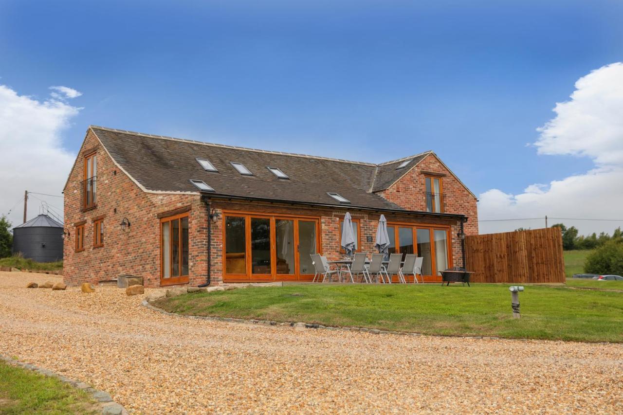Hastings Retreat Rural Barn Conversions With Private * Ashby-de-la-Zouch