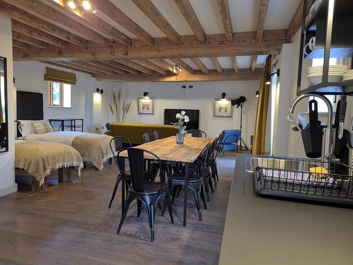 Hastings Retreat Rural Barn Conversions With Private Holiday home *